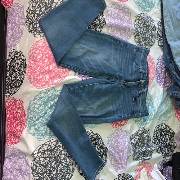 American Eagle Outfitters Denim - American eagle denim 💚